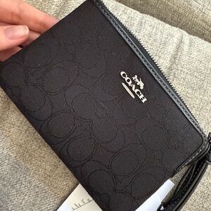COACH Corner Zip Wristlet In Signature Jacquard